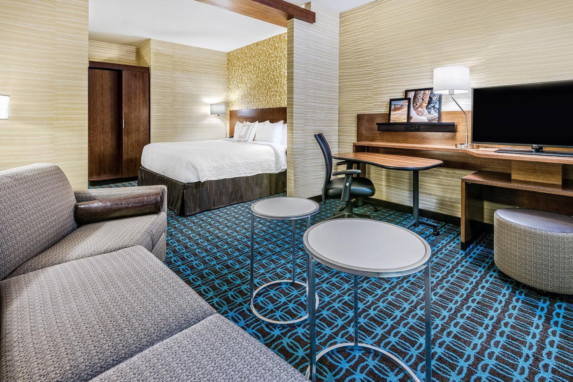 Fairfield Inn & Suites By Marriott Van Exteriör bild